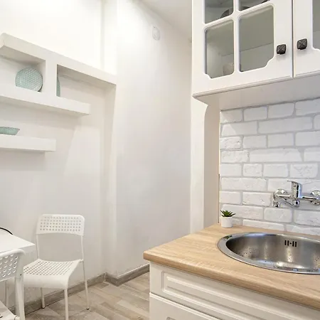 דירה Bilyana's 1 Bedroom סופיה